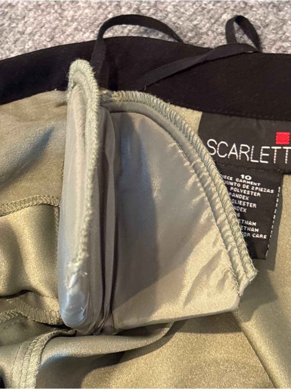 Vintage Scarlett Olive Green Zip Top with Black Pants 2-piece pantsuit Size 10 - Picture 8 of 14